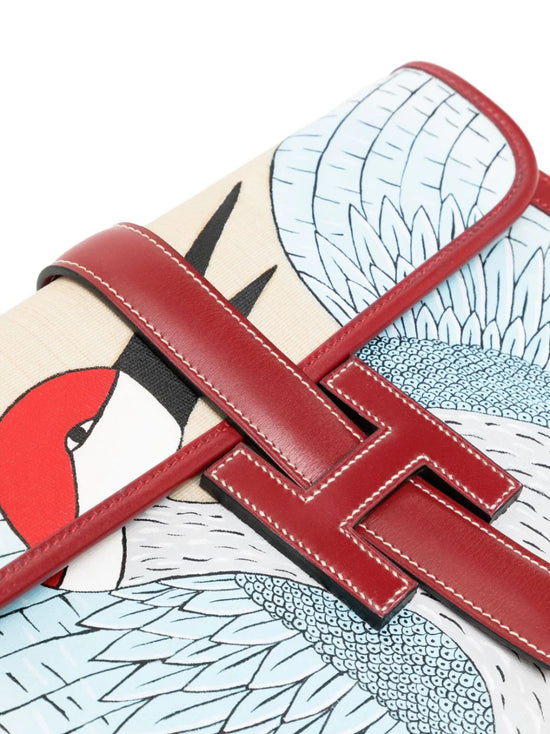 CUSTOMISATIONS