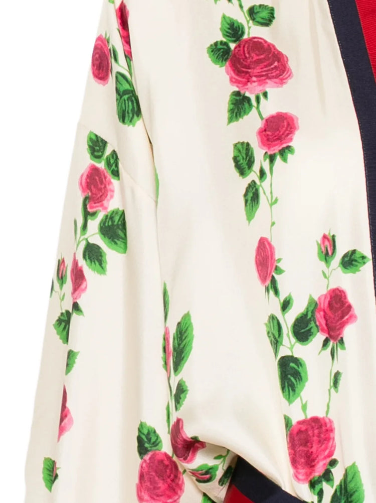 Cream floral print Gucci belted kimono, a stylish blazer or jacket with a flowy fabric and elegant design.