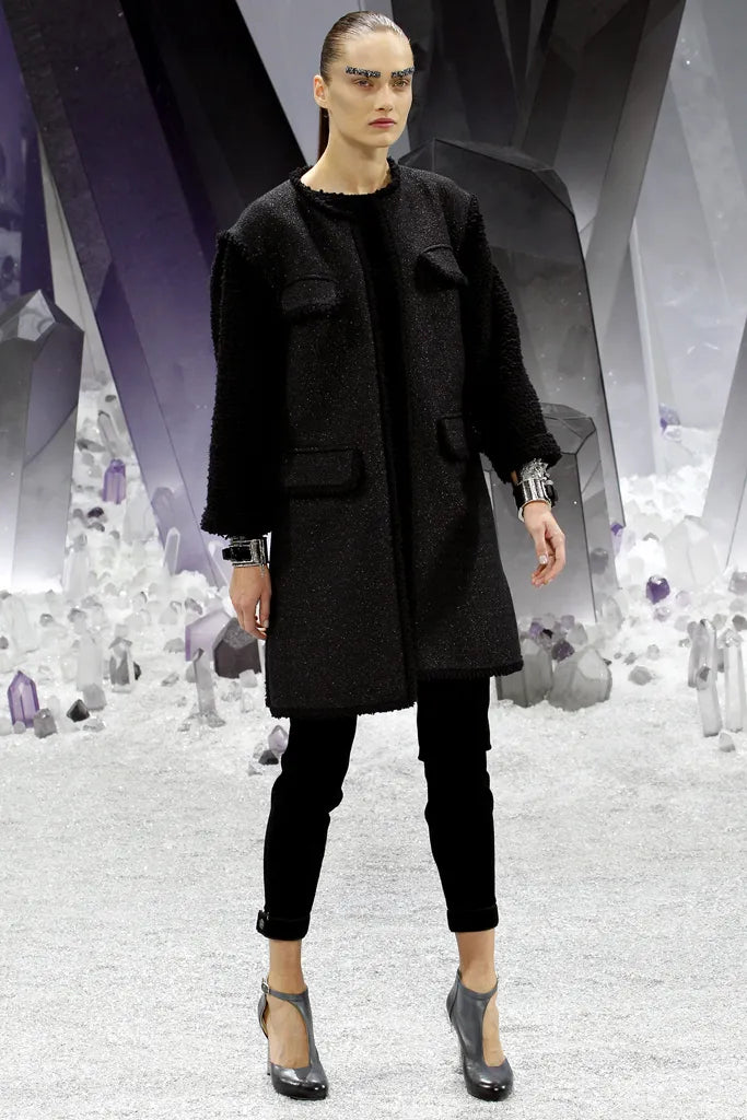Black Tweed Coat - rewindvintageofficial