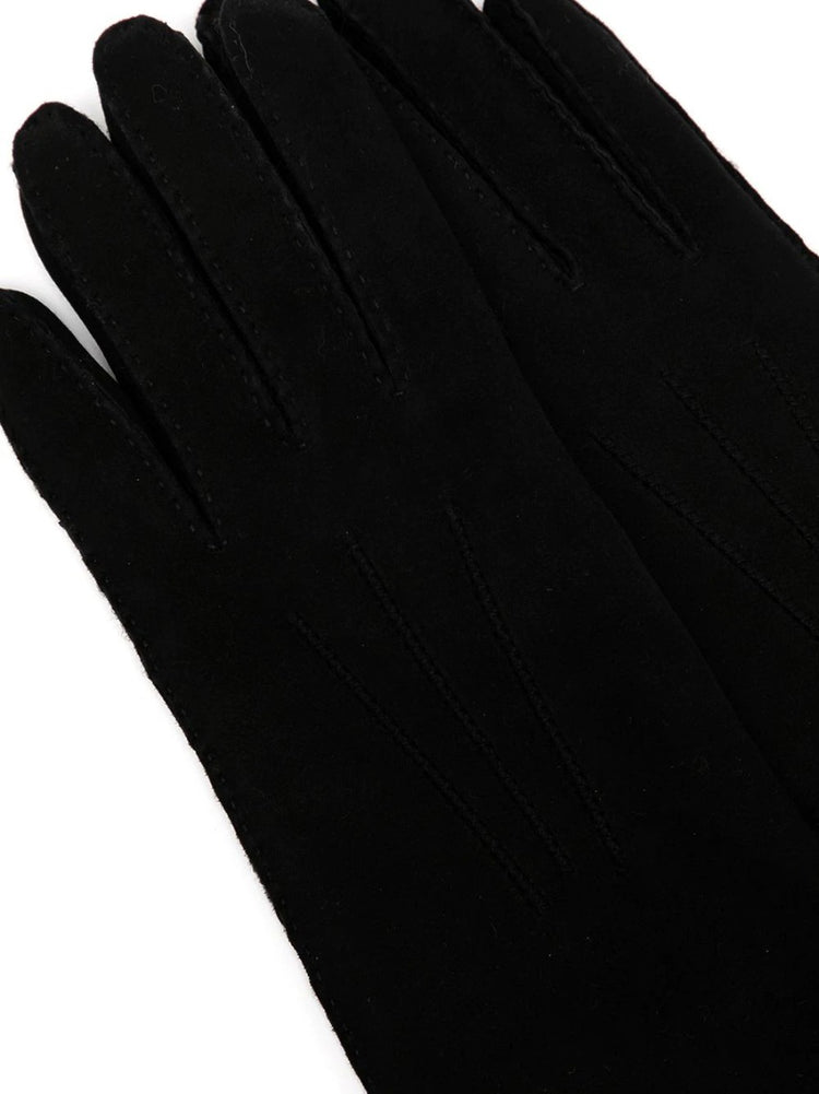 Bottega Veneta leather long gloves in black, stylish and elegant, designed for warmth and fashion in the Hats & Gloves collection.