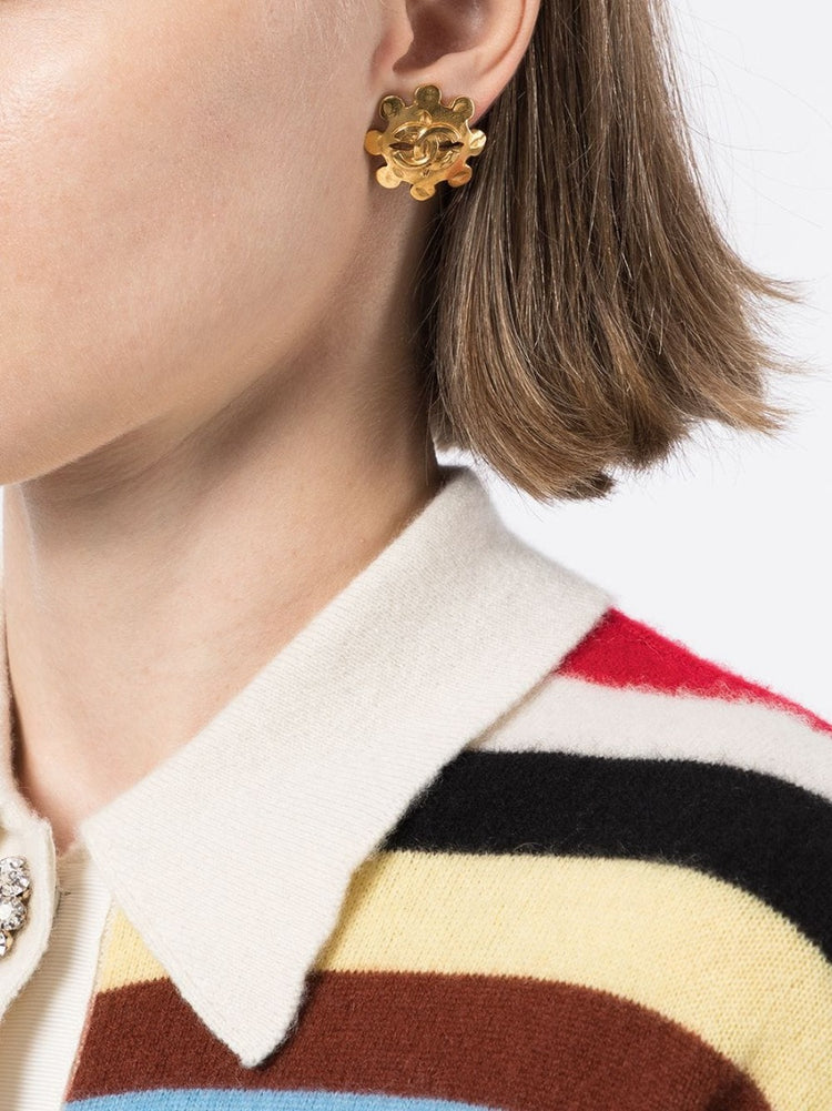 Cut Out Wheel Clip-on Earrings - rewindvintageofficial