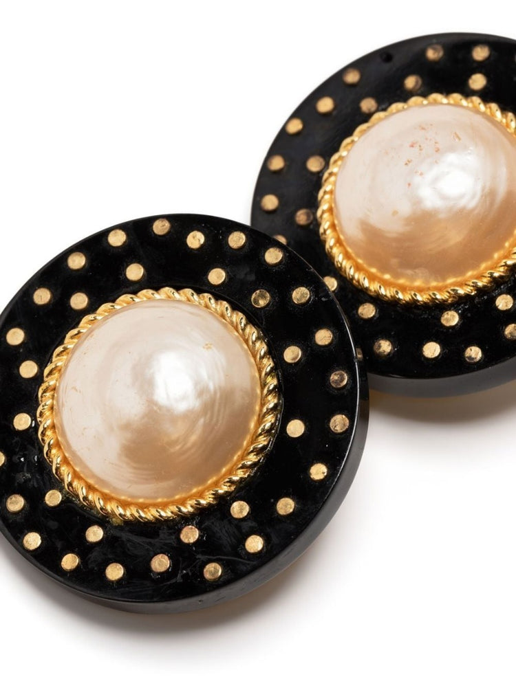 Studded Bakelite Pearl Clip-on Earrings - Rewind Vintage Affairs