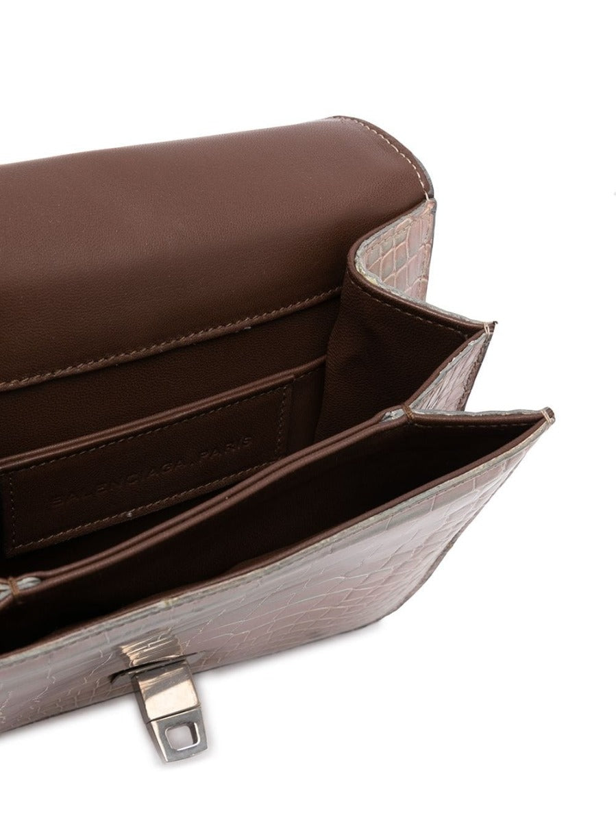 Beige Pearlescent Clutch - rewindvintageofficial