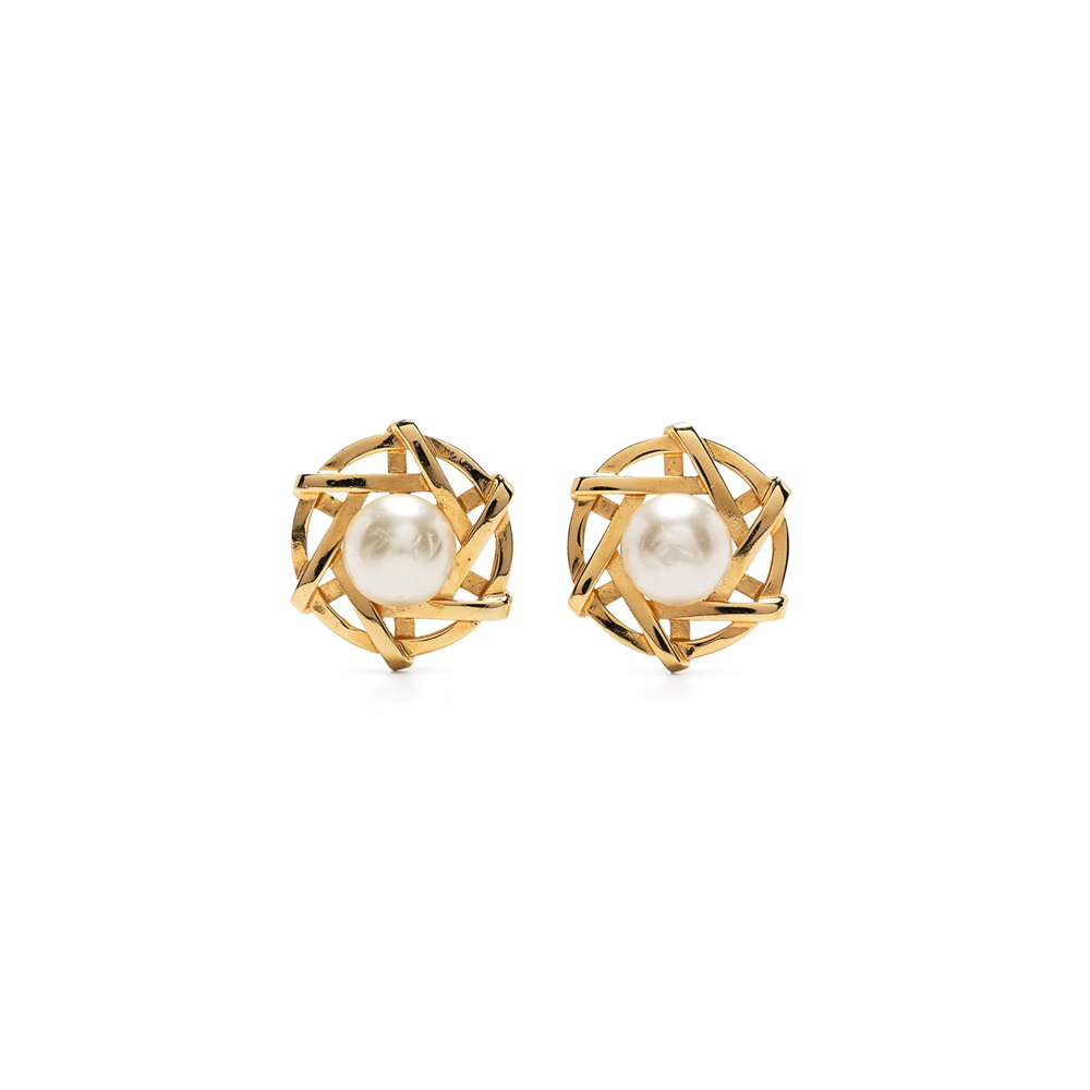 Pearl and Star Clip-on Earrings - Rewind Vintage Affairs