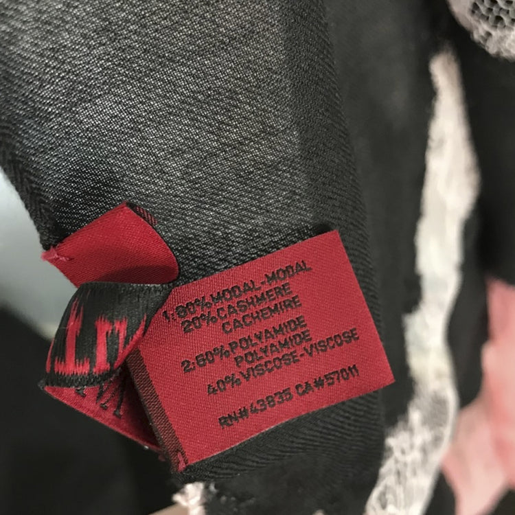 Valentino Lace Scarf - rewindvintageofficial