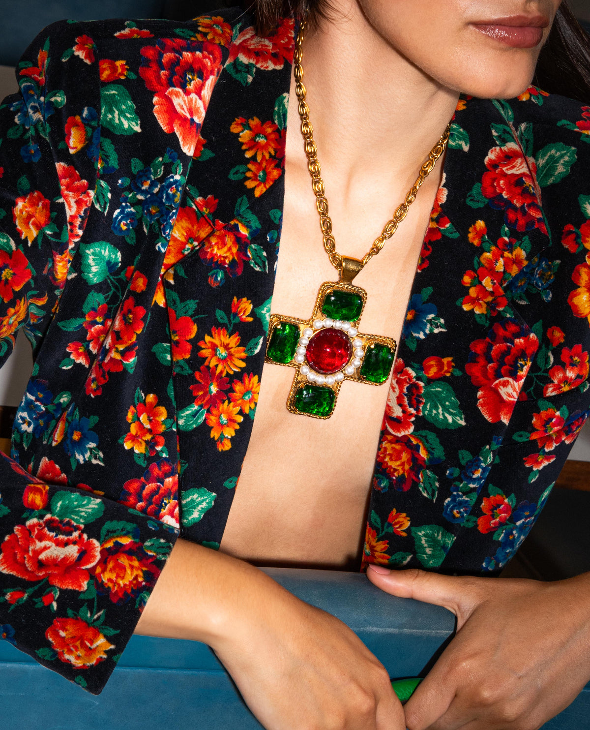 HOW PRE-OWNED GOLD JEWELLERY ADDS ELEGANCE TO EVERYDAY OUTFITS