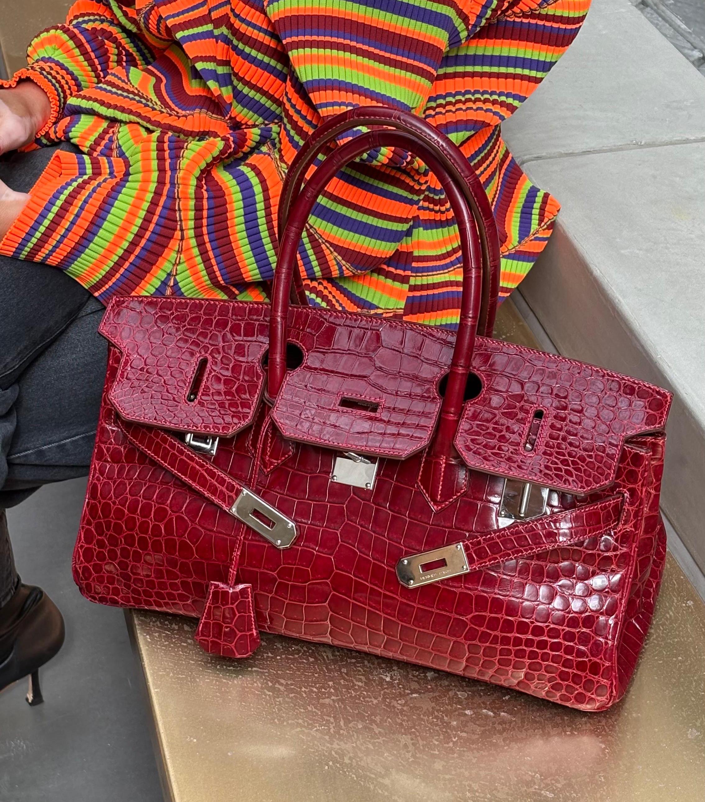 TOP DESIGNER BAGS THAT HOLD THEIR VALUE OVER TIME