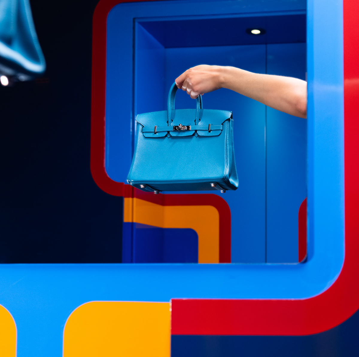 QUALITY OVER QUANTITY PAYS OFF IN FASHION & BEYOND: HERE'S WHY