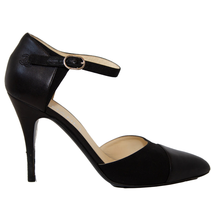 Black Pointed Toe Heels