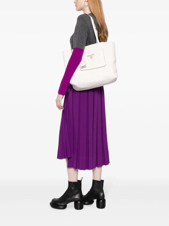 Oxygen Vitello Leather Front Pocket Tote