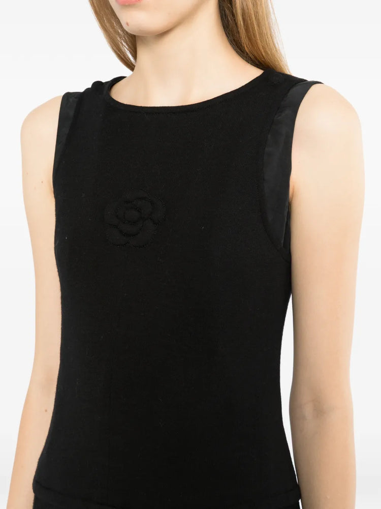 Sleeveless Camellia Wool Dress - view 5