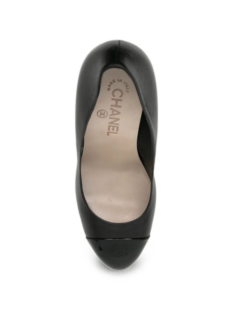 Chanel Black Pumps