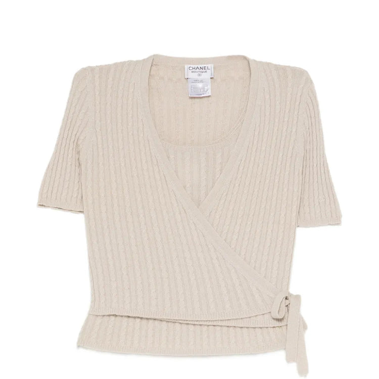 Pre-owned beige Chanel cashmere top from the cashmere set, featuring a soft, luxurious knit fabric and classic design.