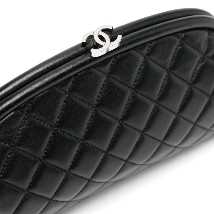 Chanel Timeless clutch, detail of CC logo hardware