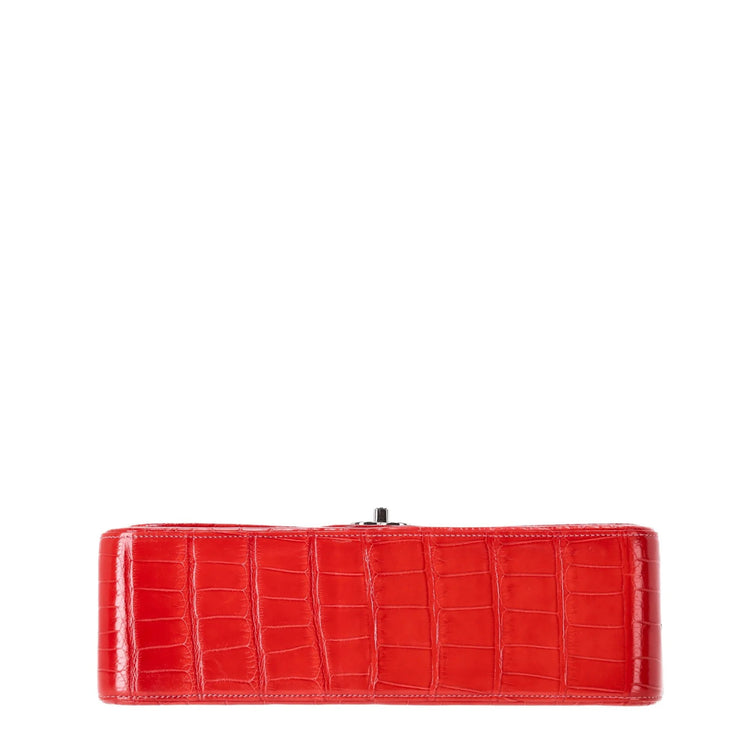 Chanel Jumbo Double Flap Bag in ombré red crocodile leather with silver-tone CC turn-lock closure, double flap silhouette, and interwoven chain-and-leather shoulder straps.