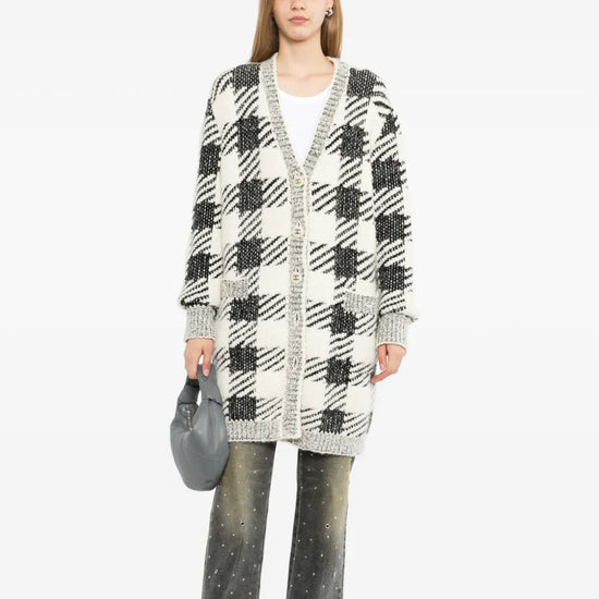 Black and cream Chanel houndstooth cashmere blend longline cardigan, stylish women&