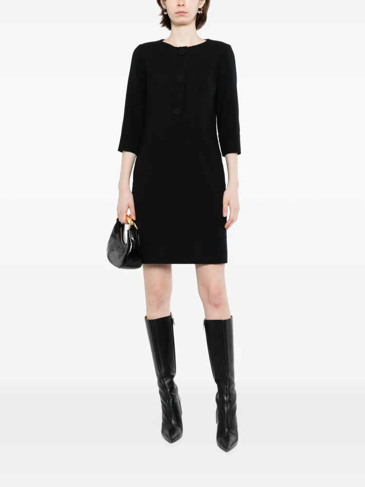 Pre-owned CHLOÉ tailored silk dress with elegant design, showcased in a high-quality image highlighting its fabric and fit.