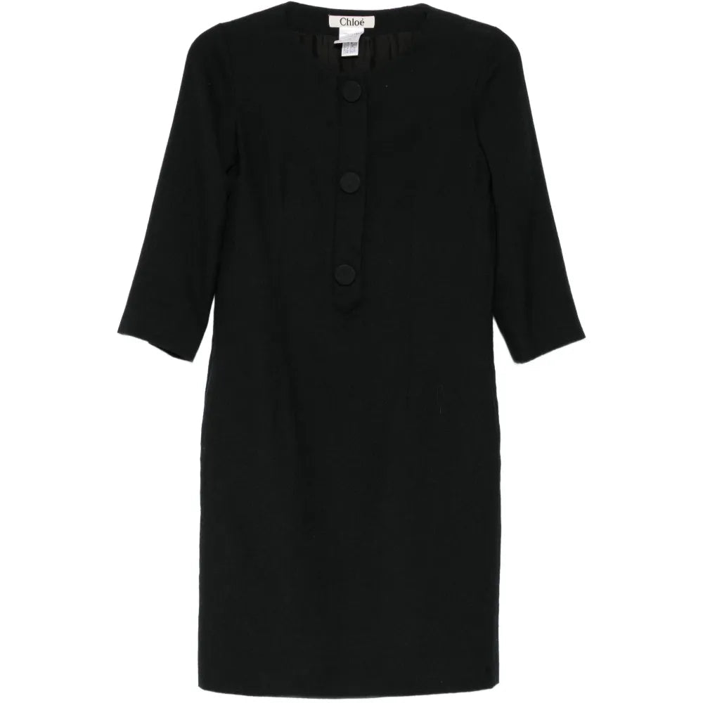 Pre-owned CHLOÉ tailored silk dress showcasing a sleek, elegant design with smooth fabric and sophisticated fit.