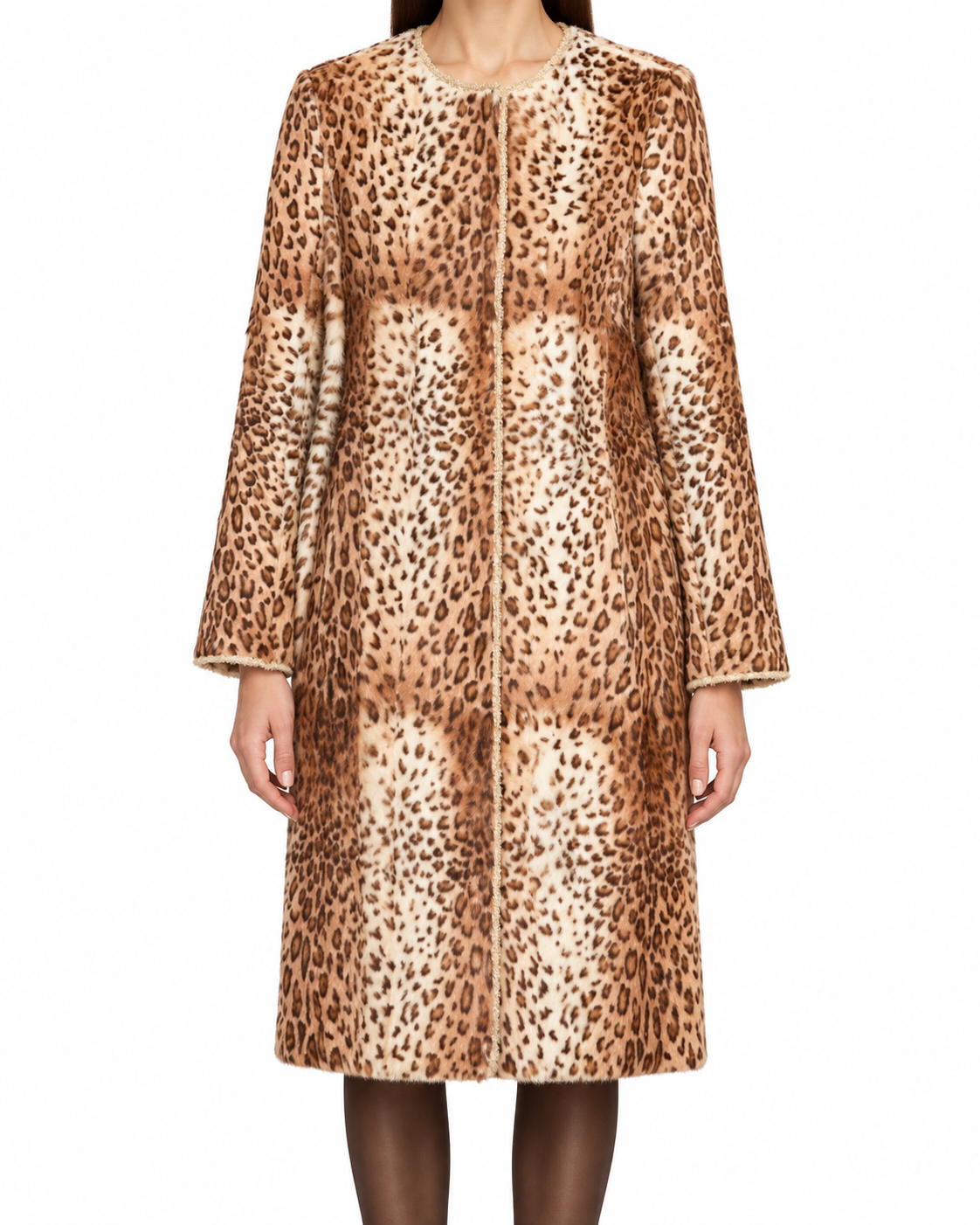Fendi leopard print coat front view, stylish outerwear with bold animal pattern and tailored fit.