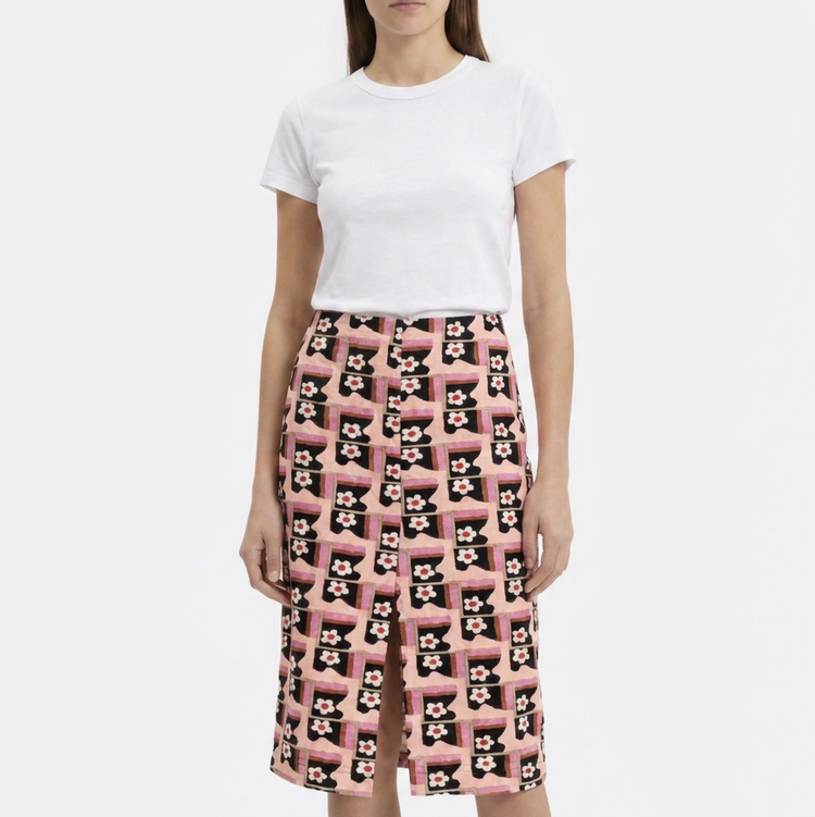 Prada cloqué jacquard floral pencil skirt with intricate woven floral pattern and tailored fit, stylish for elegant occasions.