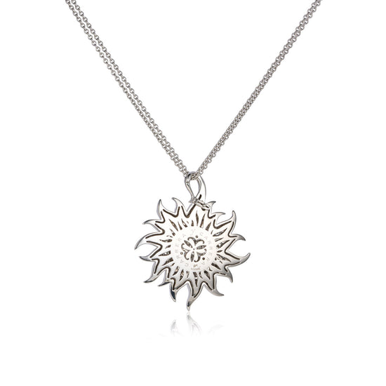 Sol y Sombra Diamond Sun Necklace