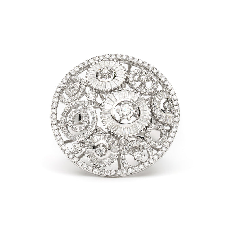 Round Ornate Diamond Ring