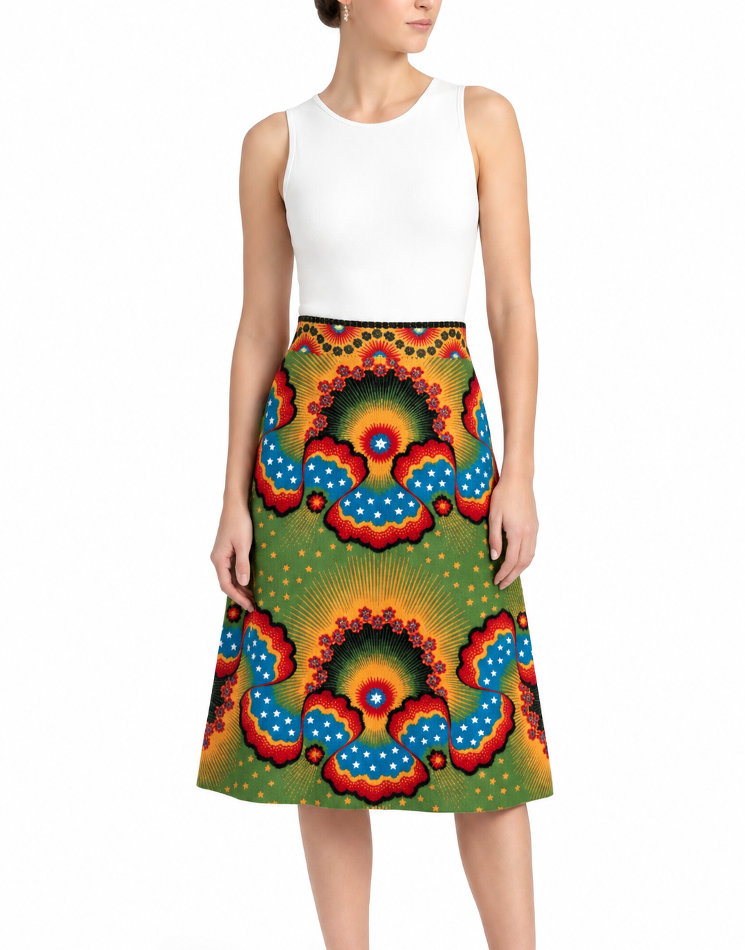 Valentino 2016 multicolour star print skirt featuring vibrant star patterns on a stylish skirt fabric.
