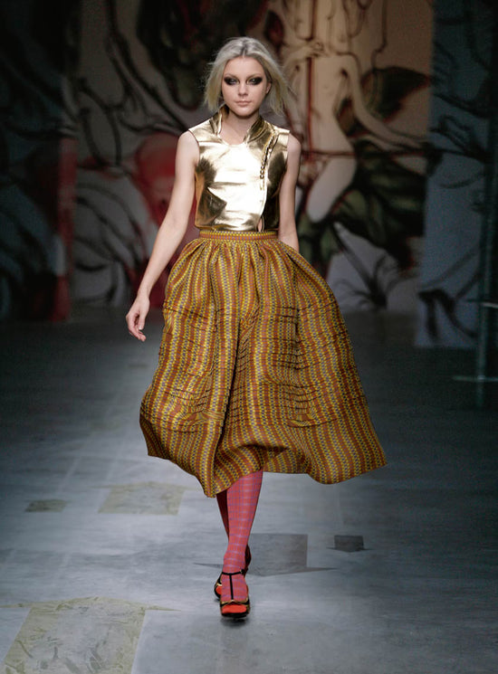 Sleeveless Golden Leather Buttoned Vest
