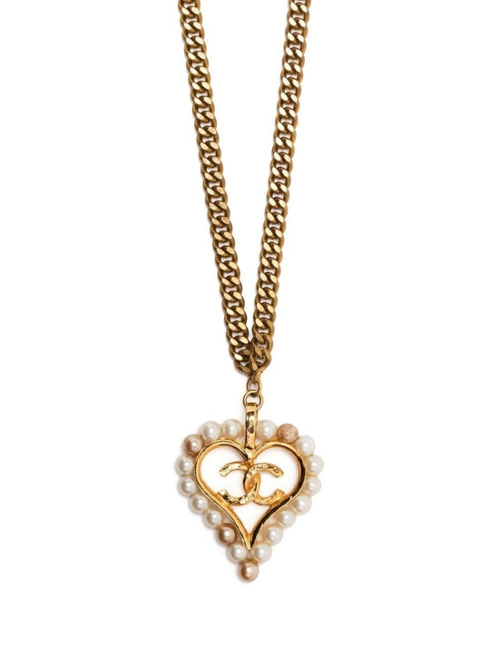 Curb Chain Heart Pendant Necklace - Rewind Vintage Affairs