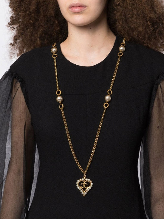 Curb Chain Heart Pendant Necklace - Rewind Vintage Affairs