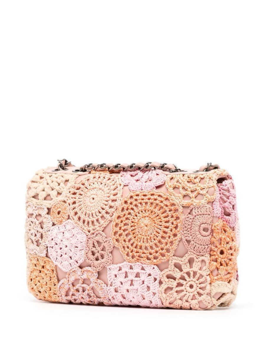 Chanel crochet store flap bag