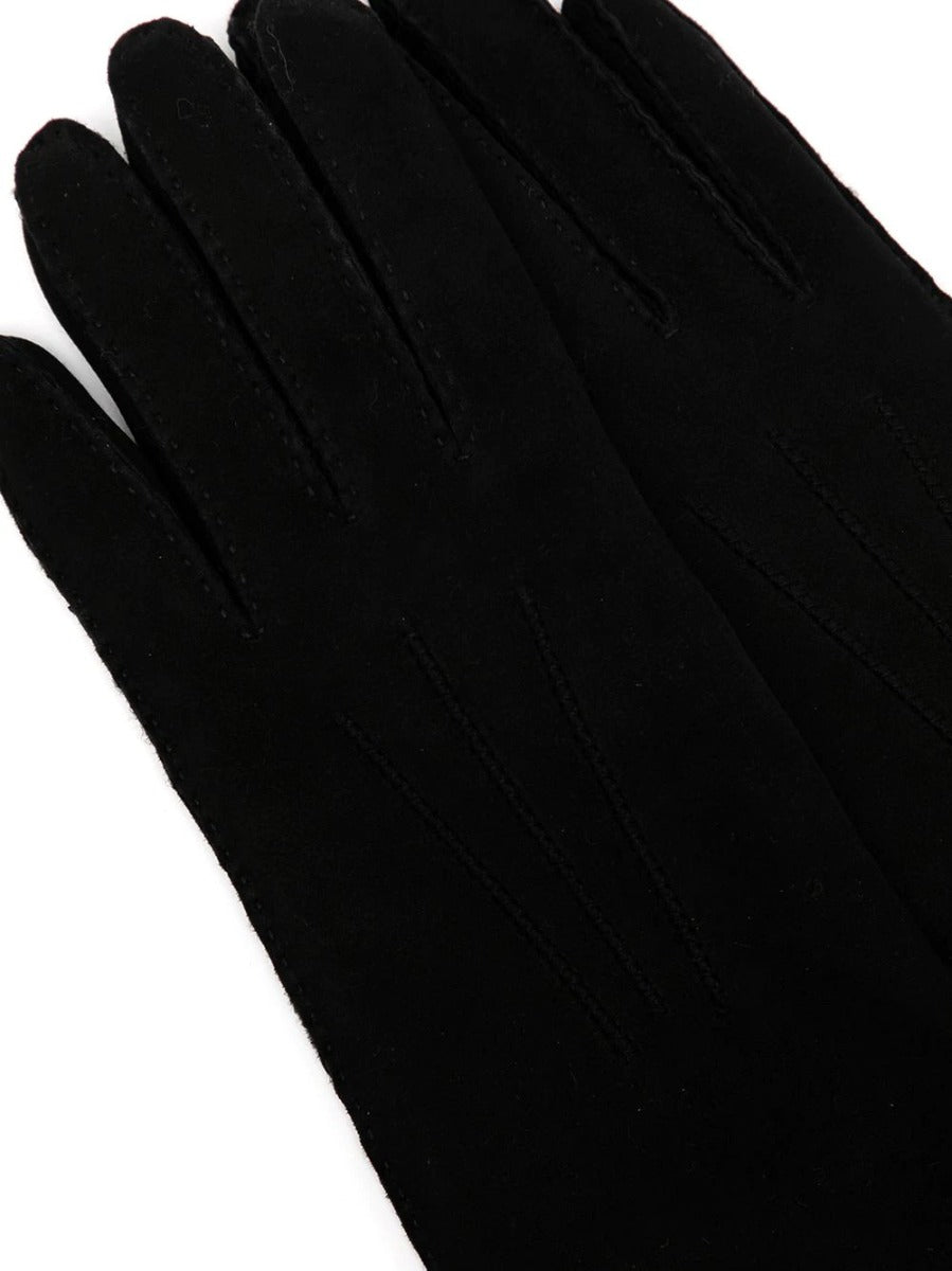 Bottega Veneta leather long gloves in black, stylish and elegant, designed for warmth and fashion in the Hats & Gloves collection.