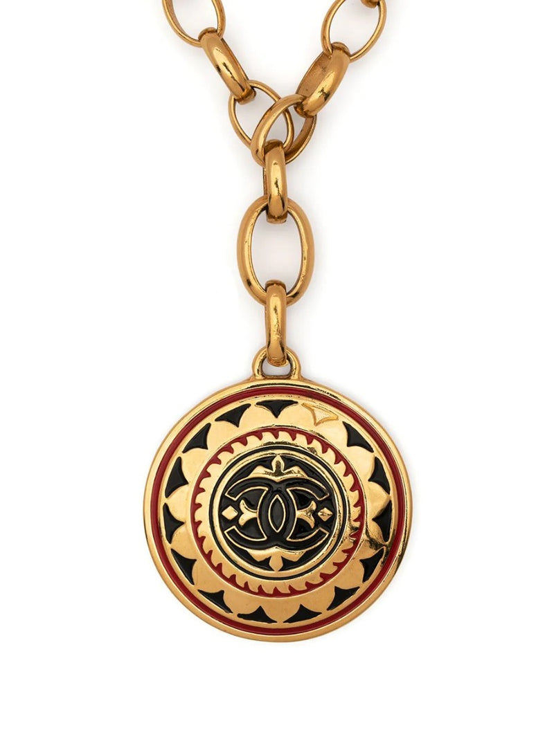 Pre-owned Chanel medallion chain necklace, full view