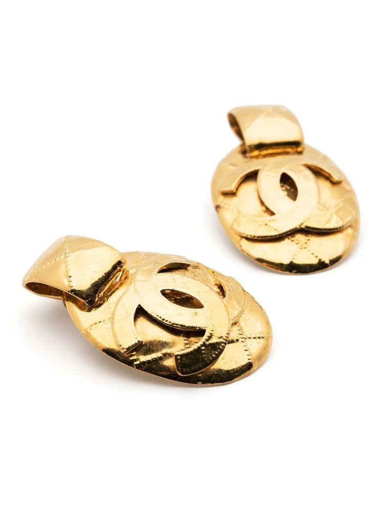 Diamond Quilted Gold Clip-on Earrings - Rewind Vintage Affairs